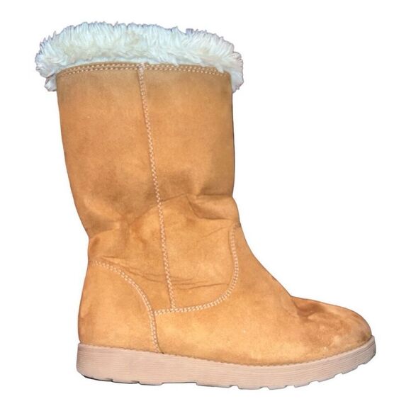 CAT & JACK cognac brown fur boot // Girls 2 - Picture 1 of 6